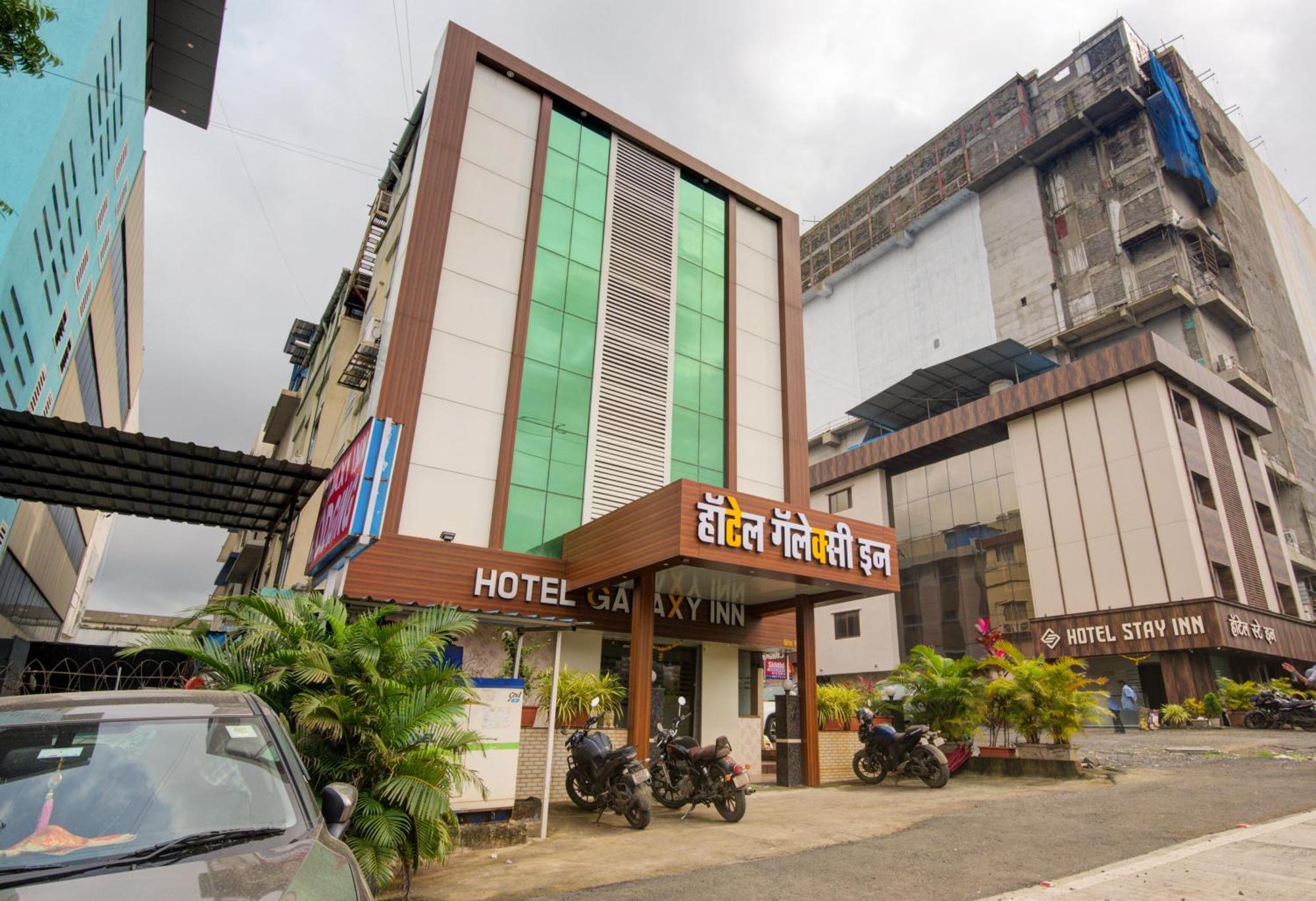Hotel Galaxy Inn Нави Мумбай Екстериор снимка